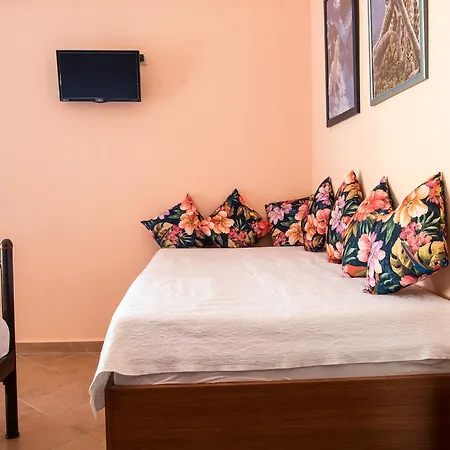 Villa Bouganvillia - Agios Pool Agios Nikolaos (Chalkidiki)