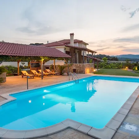 Bouganvillia - Agios Pool