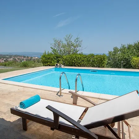 Bouganvillia - Agios Pool Villa